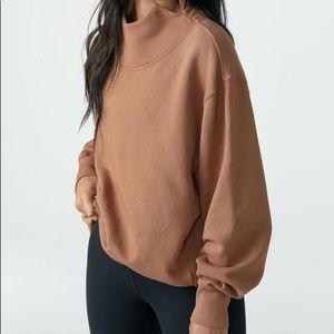 Joah Brown Turtleneck Sweatshirt NWT